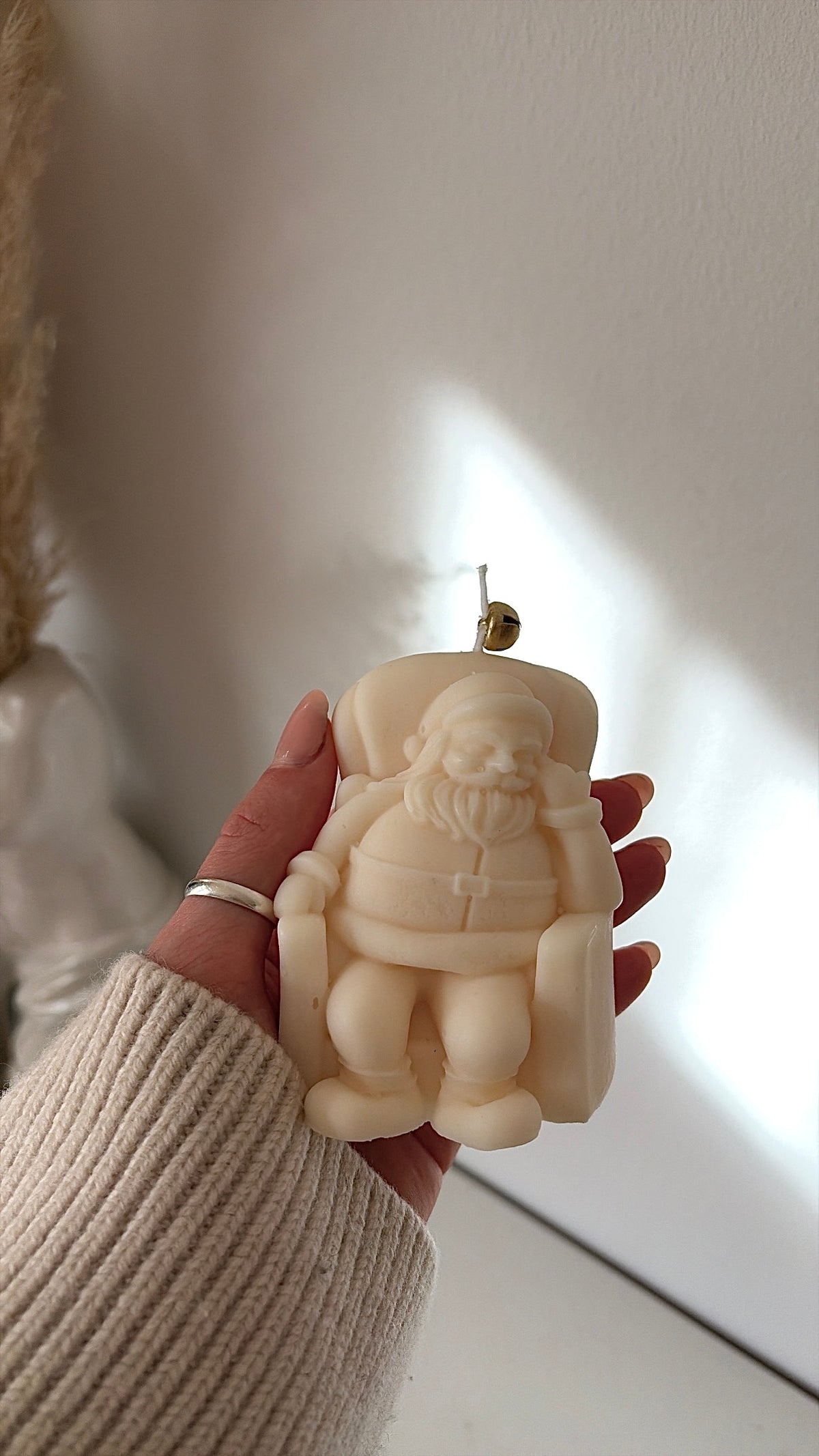 Santa Claus - Weihnachtsmann Kerze aus Rapswachs