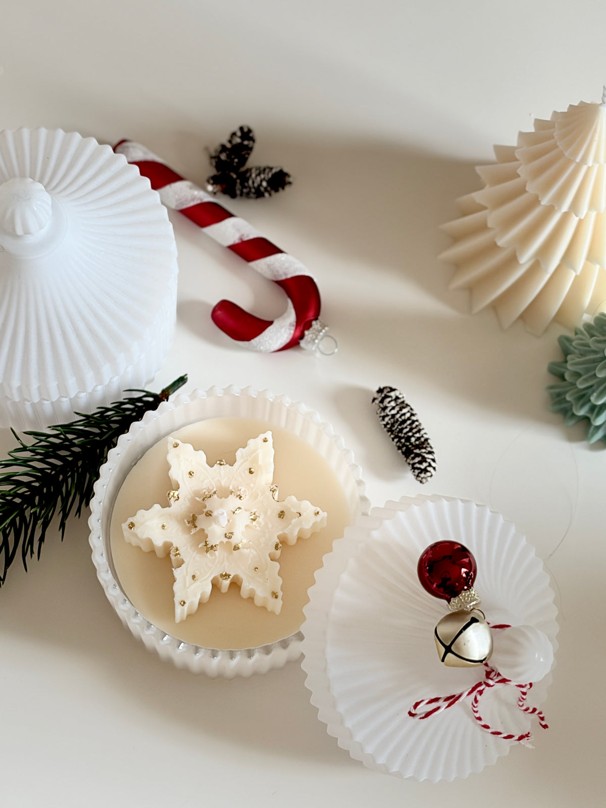 Candy Cane Swirl - Duftkerze aus Rapswachs