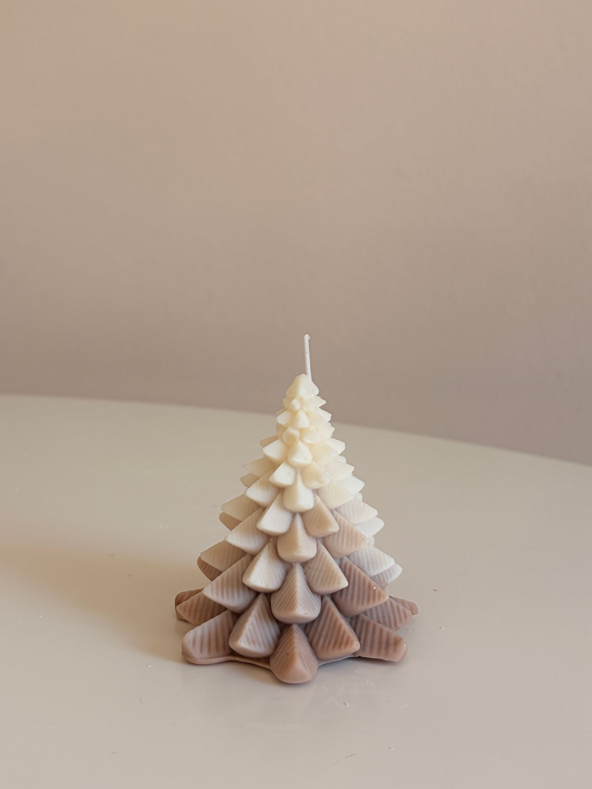 Chrismas Tree M- Weihnachtsbaum Kerze aus Rapswachs