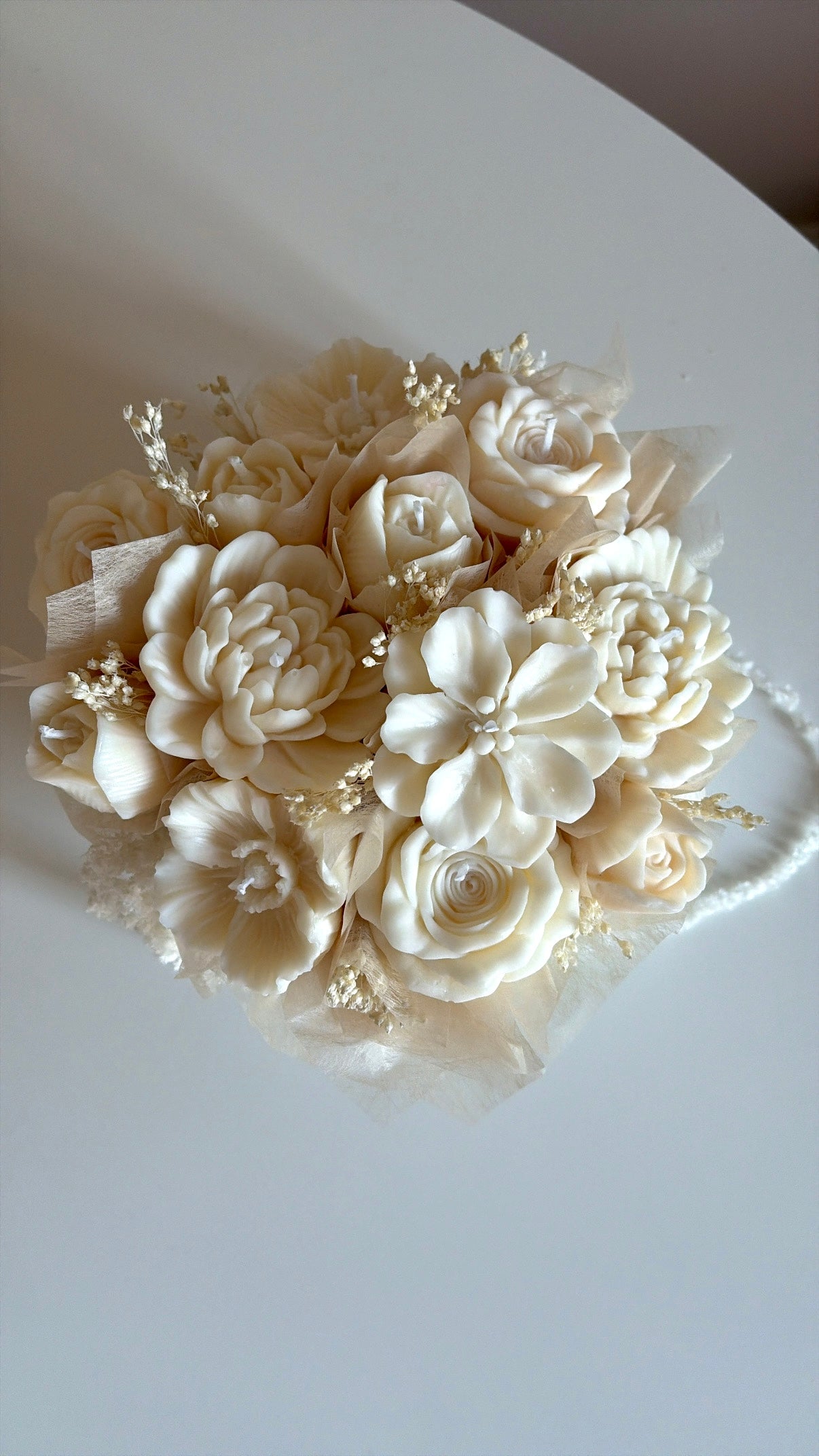 clean elegance Blumenstrauß- Kerze aus Rapswachs