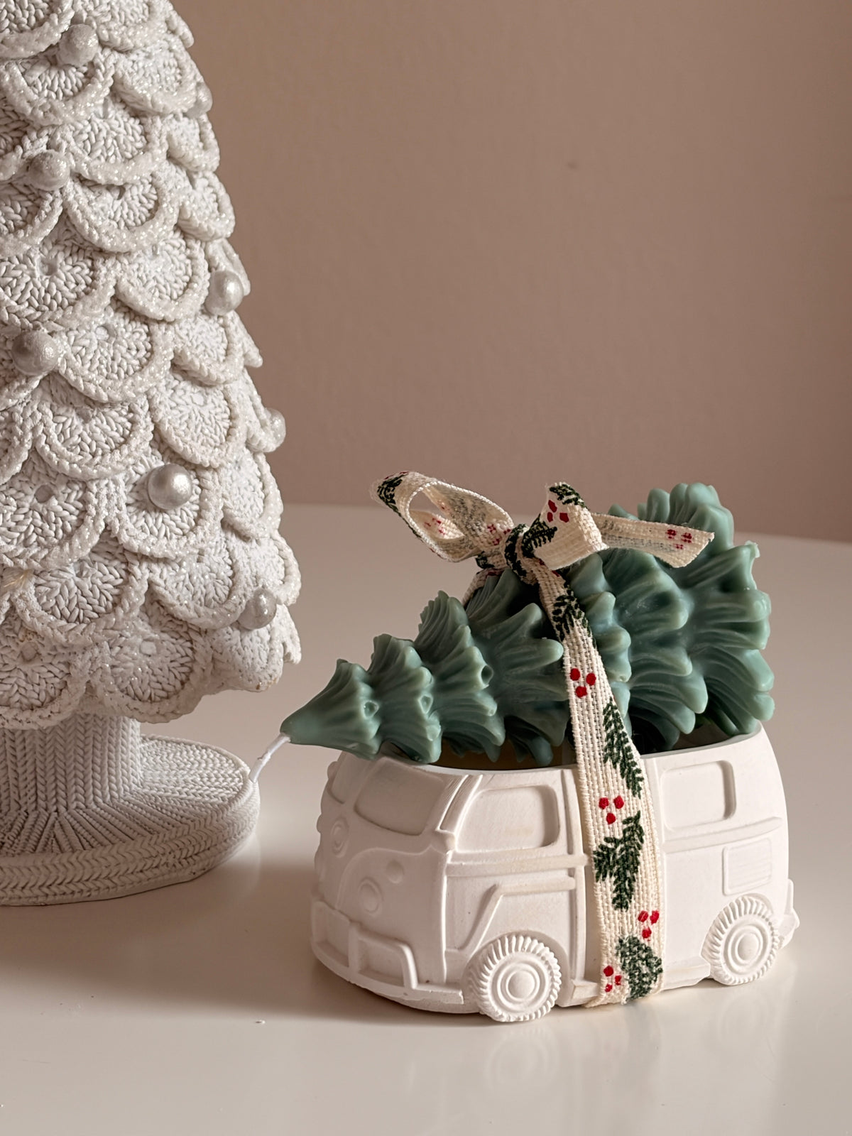 Christmas Van - Duftkerze Van mit Tanne aus Rapswachs