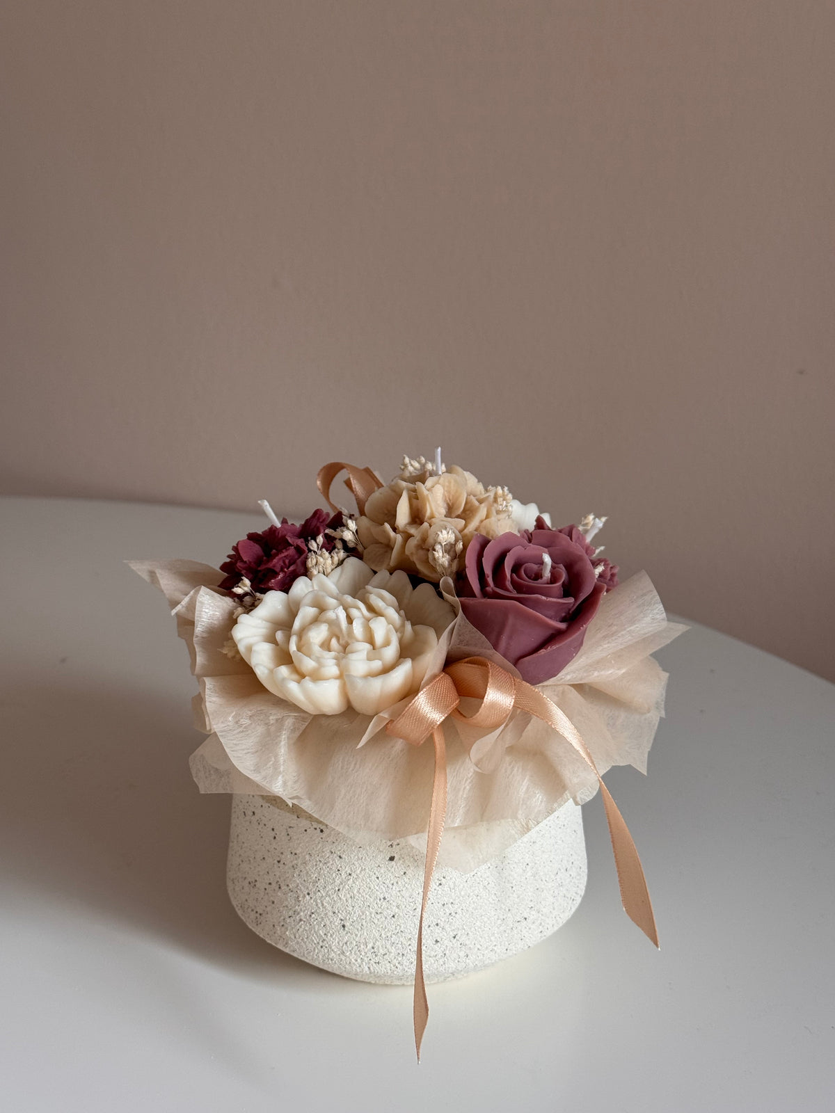 winered natural Bouquet - Rapswachs Kerzenblumenstrauß