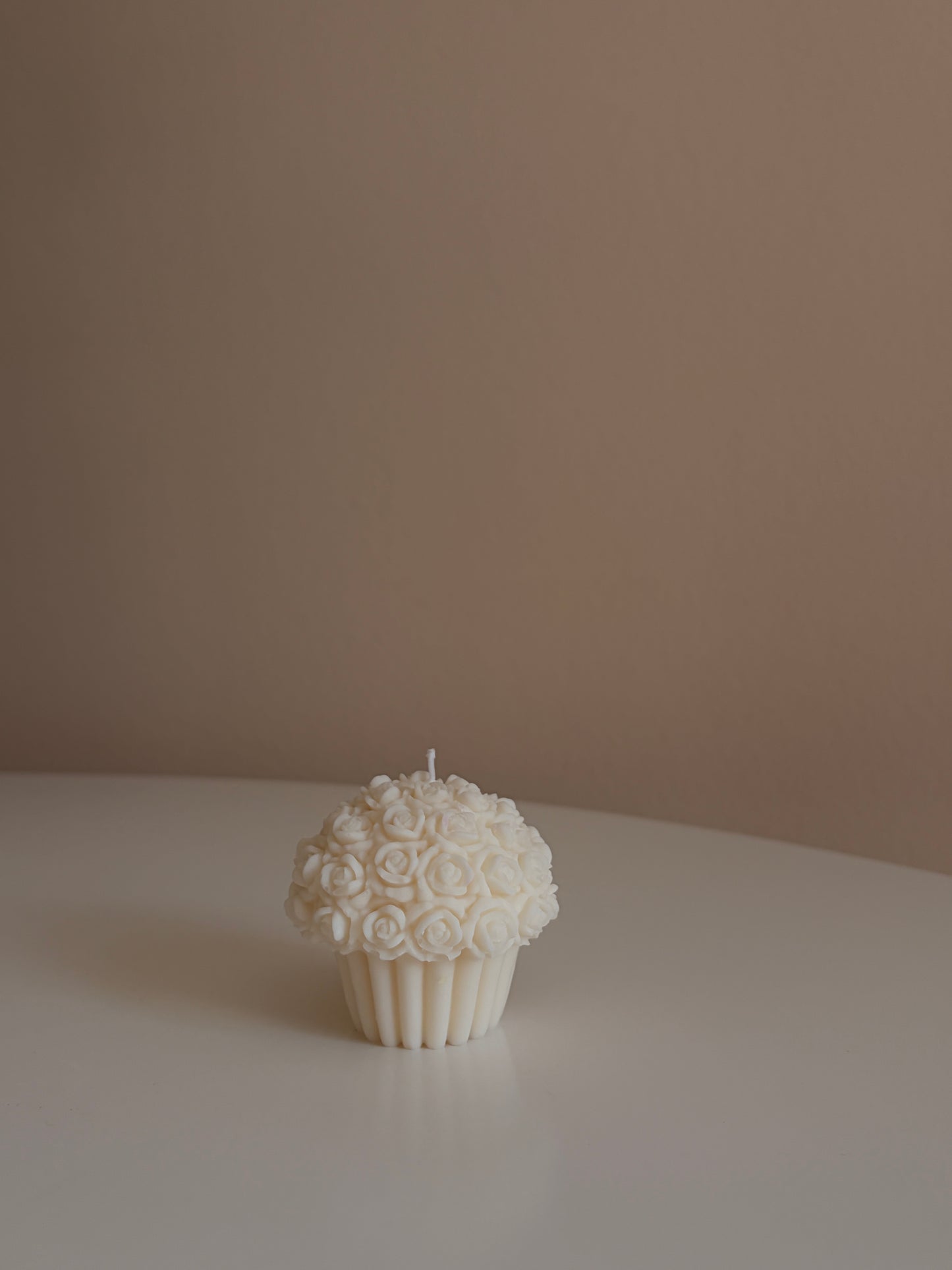 Rose Cupcake - Kerze aus Rapswachs